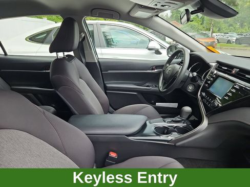 Used 2019 Toyota Camry LE FWD image 7