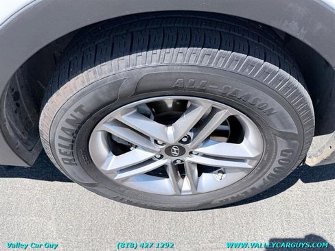 Used 2018 Hyundai Santa Fe Sport FWD image 21