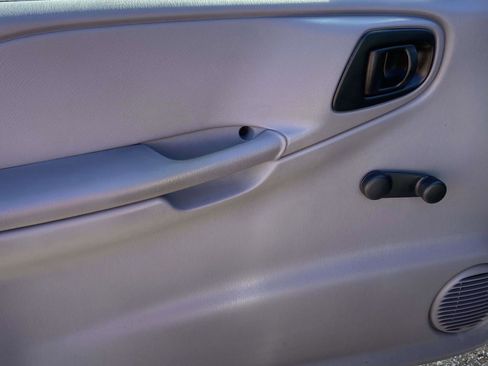 Used 2000 Dodge Dakota 2WD Regular Cab image 11