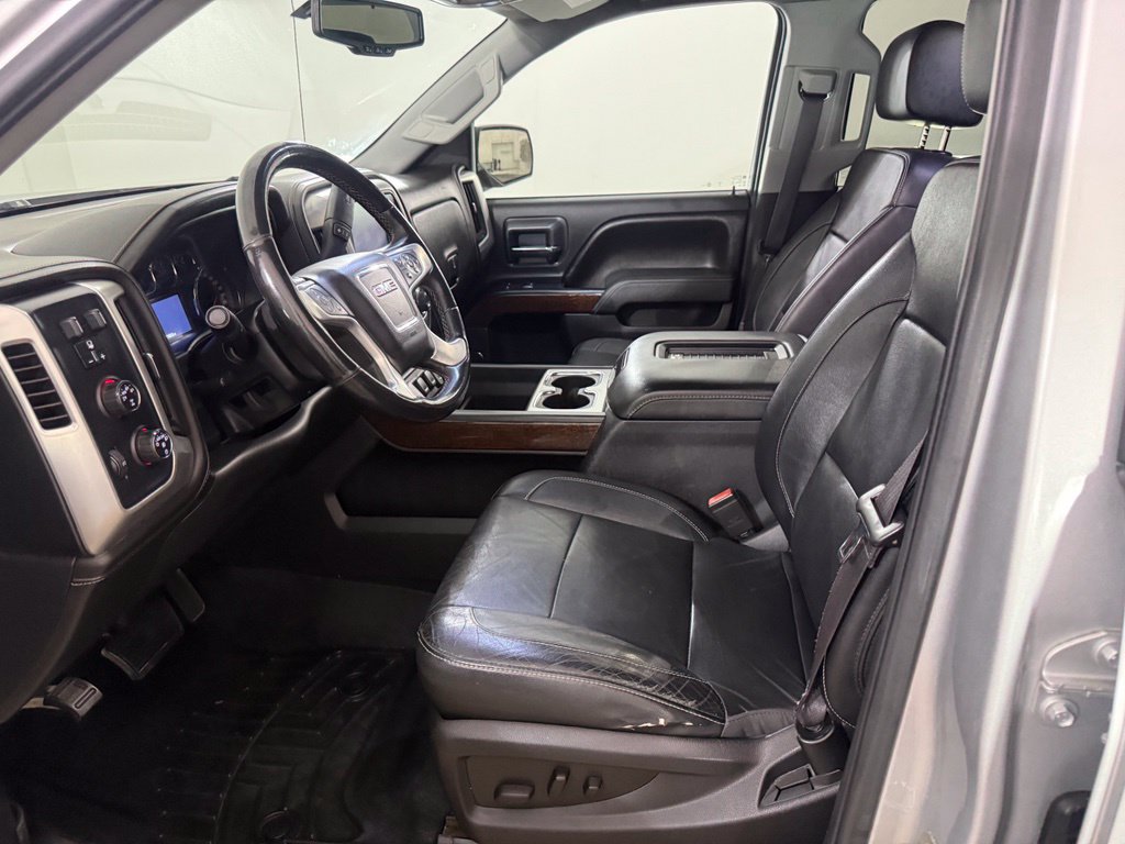 Used 2016 GMC Sierra 1500 SLT w/ SLT Preferred Package AWD/4WD image 10