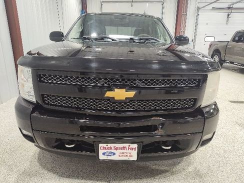 Used 2011 Chevrolet Silverado 1500 LTZ w/ LTZ Plus Package image 2
