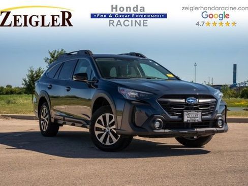 Used 2023 Subaru Outback Premium AWD/4WD image 1