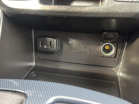 Used 2022 Chevrolet Colorado Z71 image 34