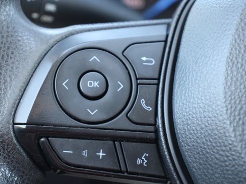 Certified 2023 Toyota RAV4 LE AWD/4WD image 23
