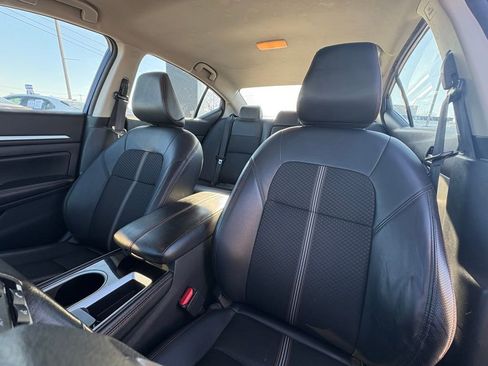 Used 2024 Nissan Altima 2.5 SR image 22