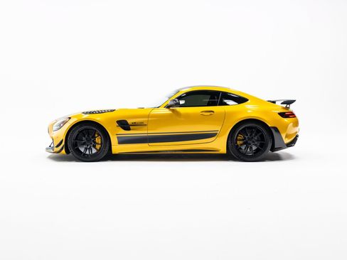 Used 2020 Mercedes-Benz AMG GT R image 2