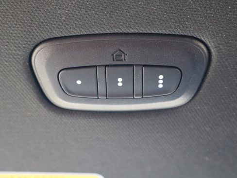 Used 2025 RAM 1500 Big Horn AWD/4WD image 23