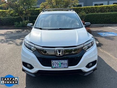 Used 2021 Honda HR-V Sport image 2