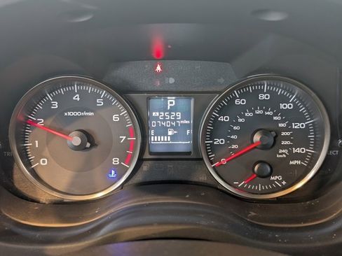 Used 2016 Subaru Crosstrek 2.0i Premium w/ Popular Package #2 image 18