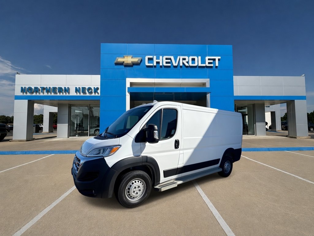 Used 2025 RAM ProMaster 2500 w/ U-Haul Equipment Group FWD image 1