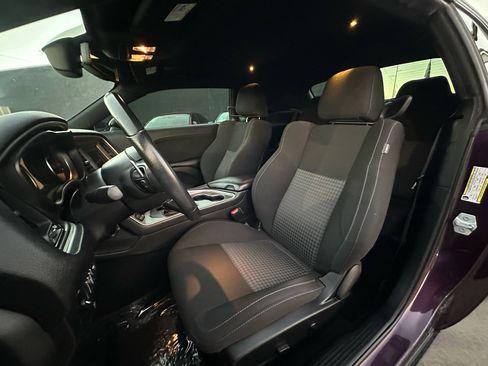 Used 2021 Dodge Challenger R/T image 23