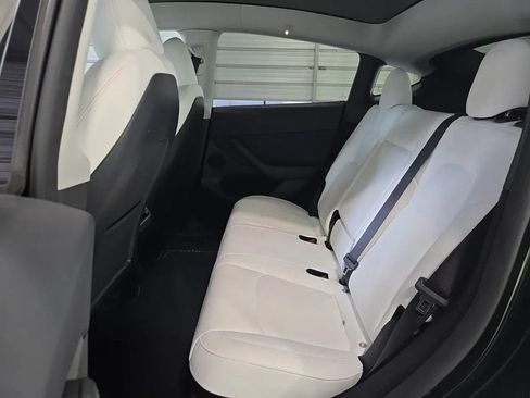 Used 2023 Tesla Model Y Long Range AWD/4WD image 6