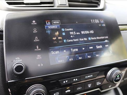 Used 2018 Honda CR-V Touring image 18