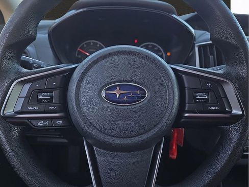 Used 2018 Subaru Crosstrek 2.0i AWD/4WD image 19