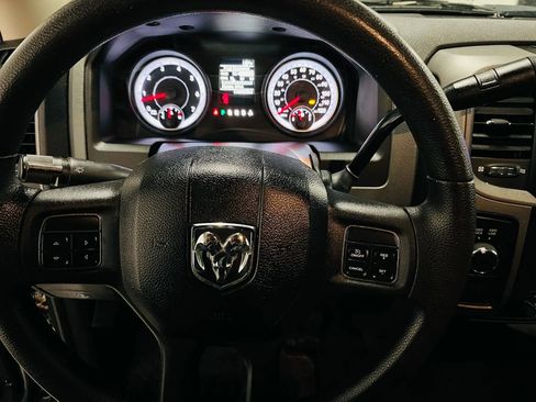 Used 2013 RAM 1500 Express image 18