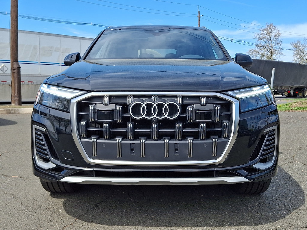 Used 2025 Audi Q7 3.0T Premium Plus AWD/4WD image 5