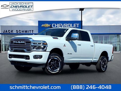 Used 2026 RAM 2500 Laramie AWD/4WD image 1