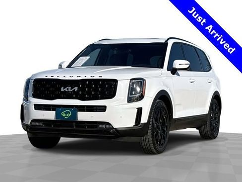 Used 2022 Kia Telluride SX w/ SX Prestige Package image 1