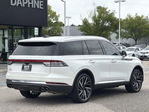 Used 2025 Lincoln Aviator Reserve w/ Equipment Group 201A AWD/4WD image 4