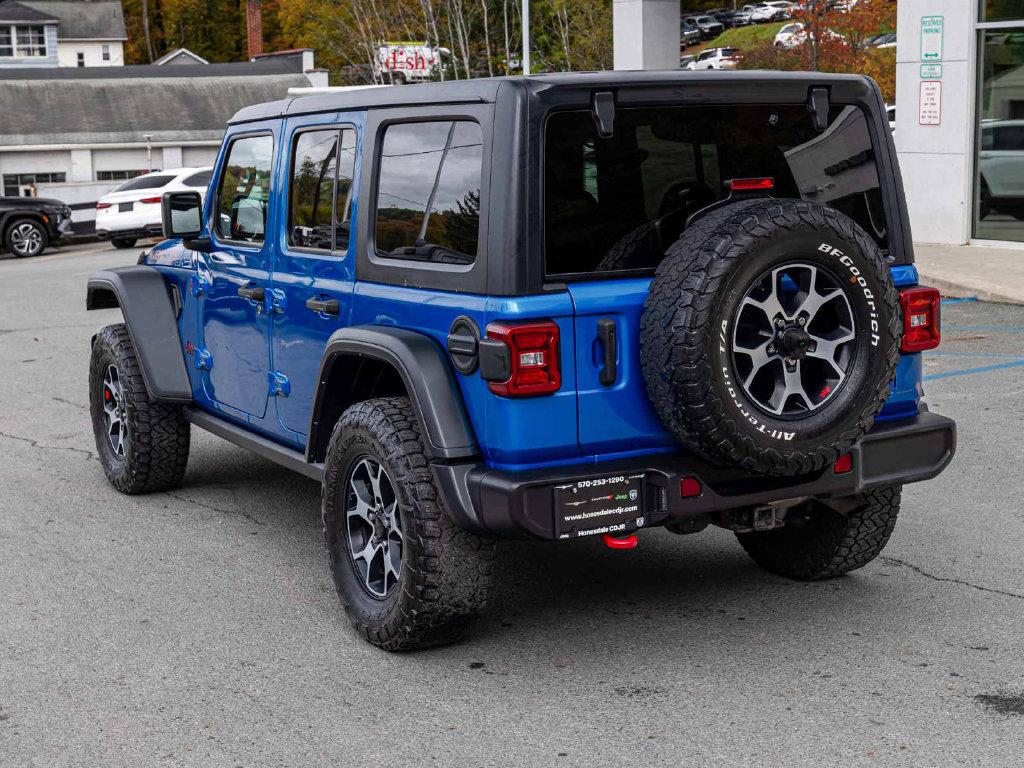 Used 2021 Jeep Wrangler Unlimited Rubicon w/ Dual Top Group AWD/4WD image 6