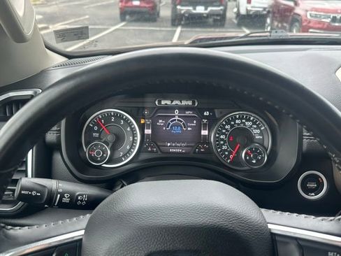 Used 2022 RAM 1500 Laramie image 22