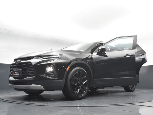 Used 2020 Chevrolet Blazer LT AWD/4WD image 34