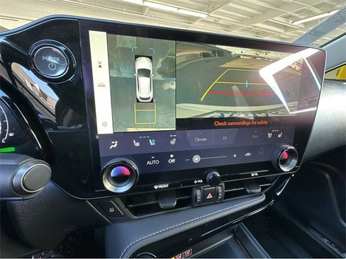 Used 2025 Lexus NX 350h AWD w/ Premium Package image 10