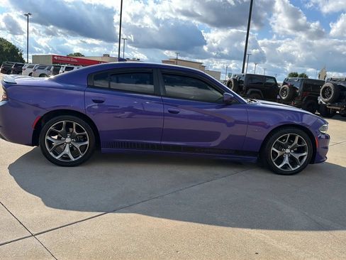 Used 2016 Dodge Charger R/T w/ Plus Group RWD image 23