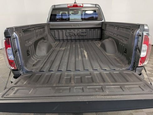 Used 2020 GMC Canyon SLE w/ Driver Alert Package image 8