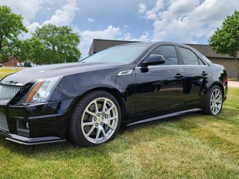 Used 2009 Cadillac CTS V RWD image 11