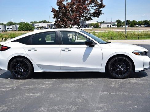 New 2025 Honda Civic Sport image 5