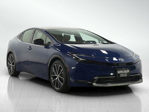 Used 2025 Toyota Prius Limited image 7