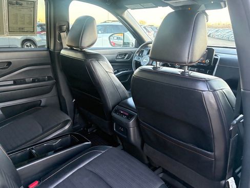 Certified 2023 Nissan Pathfinder Rock Creek image 37