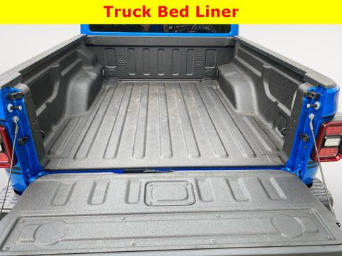 Used 2026 Jeep Gladiator Rubicon AWD/4WD image 17