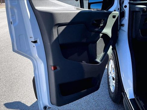 Certified 2024 Ford Transit 350 XLT RWD image 21