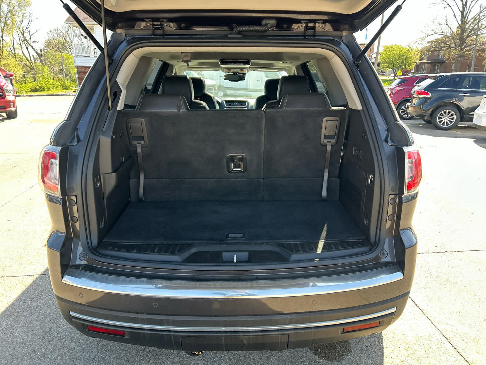 Used 2017 GMC Acadia Limited SLT FWD image 6