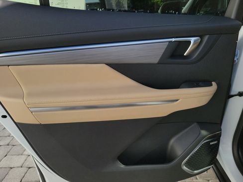 New 2026 Buick Enclave Preferred image 11