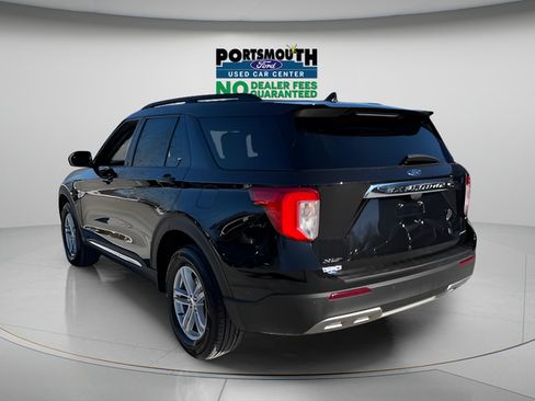 Used 2022 Ford Explorer XLT w/ Equipment Group 202A AWD/4WD image 27