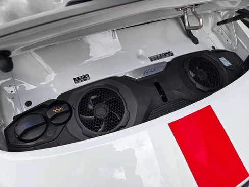 Certified 2022 Porsche 911 GT3 RWD image 26