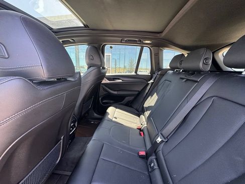 Used 2022 BMW X3 sDrive30i w/ Convenience Package RWD image 3