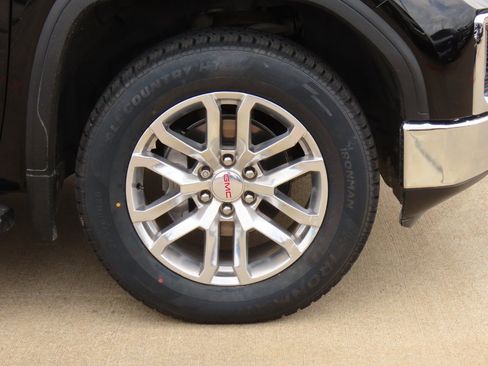 Used 2021 GMC Sierra 1500 SLT image 7