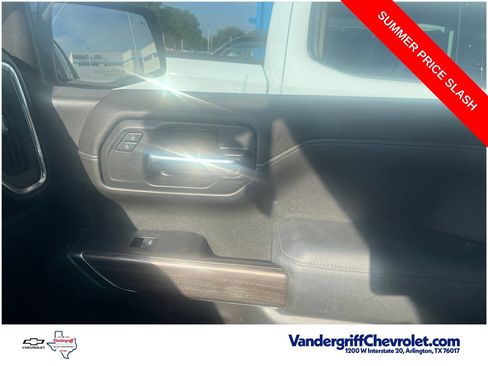 Used 2019 Chevrolet Silverado 1500 LT Trail Boss AWD/4WD image 19