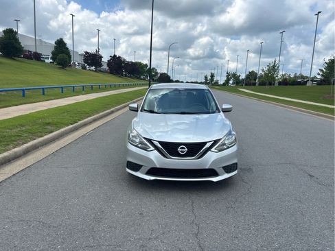 Used 2017 Nissan Sentra S FWD image 6