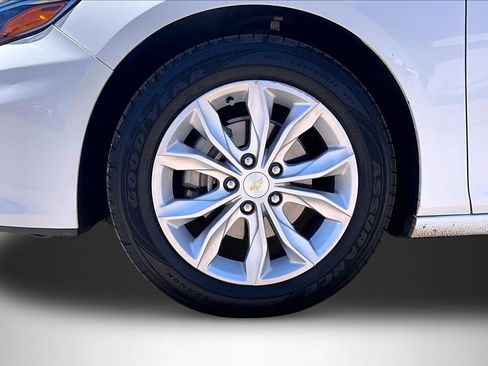 Used 2025 Chevrolet Malibu LT FWD image 33