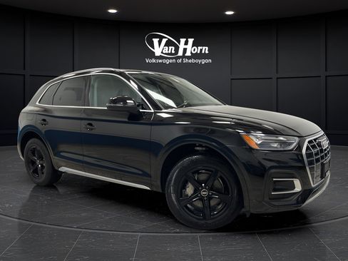 Used 2023 Audi Q5 2.0T Premium w/ Convenience Package AWD/4WD image 1