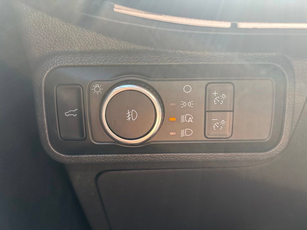 Used 2025 Ford Explorer ST-Line w/ Premium Package RWD image 15