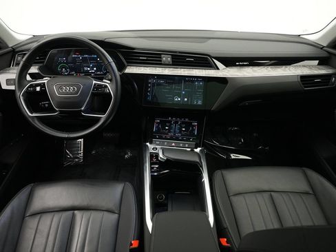 Used 2024 Audi Q8 e-tron Premium AWD/4WD image 9
