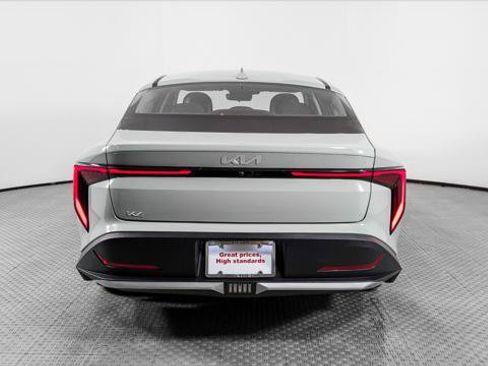 Used 2025 Kia K4 FWD image 7