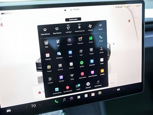 Used 2024 Tesla Model 3 Standard Range image 16