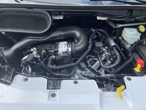 New 2026 Ford Transit 250 148 Medium Roof Extended AWD image 12